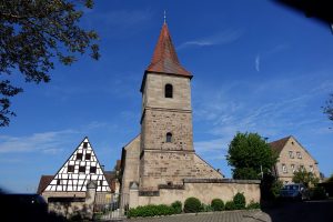 dorfkirche schnittlinger loch wanderung spalt spalter hügelland