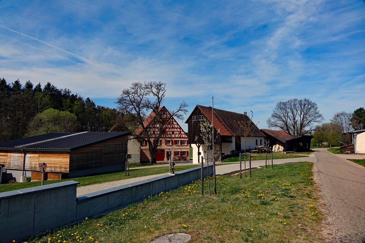 Weihersmühle auf dem Wanderweg Nr. 8 bei Hilpoltstein durch den Eibachgrund