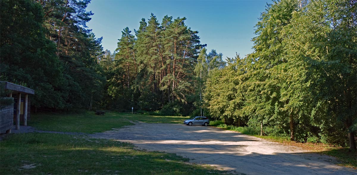 wanderparkplatz zinow natur erlebnis pfad serrahn mueritz nationalpark unesco weltnaturerbe alte buchenwaelder