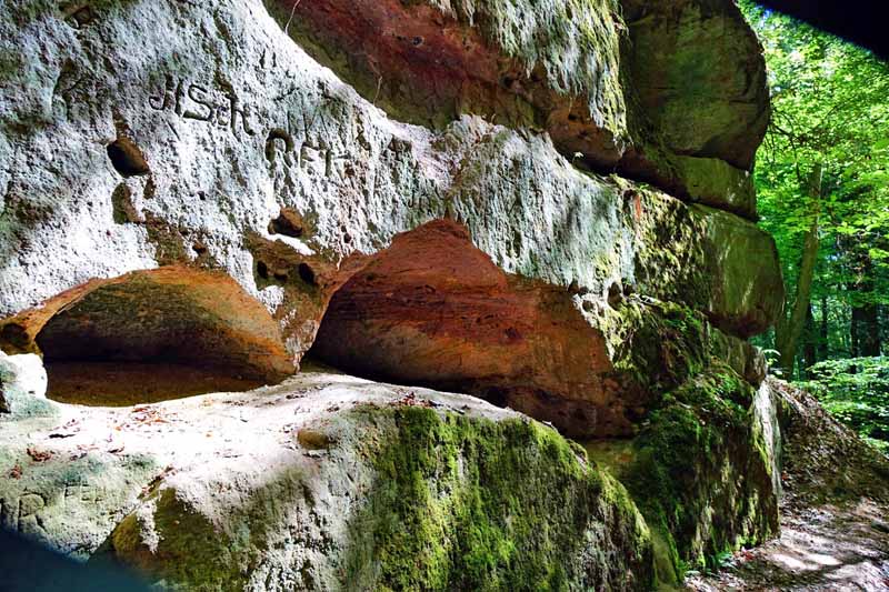 Geheimnisvolle Gräben, Schluchten und Klammen in Franken 9 schnittlinger loch wandern spalt sandstein klamm schlucht mittelfranken