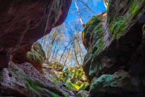 schnittlinger loch bei spalt wandern mittelfranken schlucht klamm