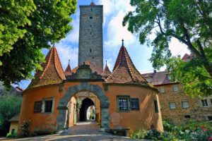turmweg stadtmauer rothenburg ob der tauber mittelfranken bayern