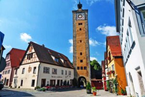 turmweg rothenburg ob der tauber rundgang eingang burggarten