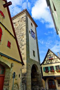 TURMWEG IN ROTHENBURG OB DER TAUBER 9 siebersturm rothenburg turmweg plönlein kobolzeller tor