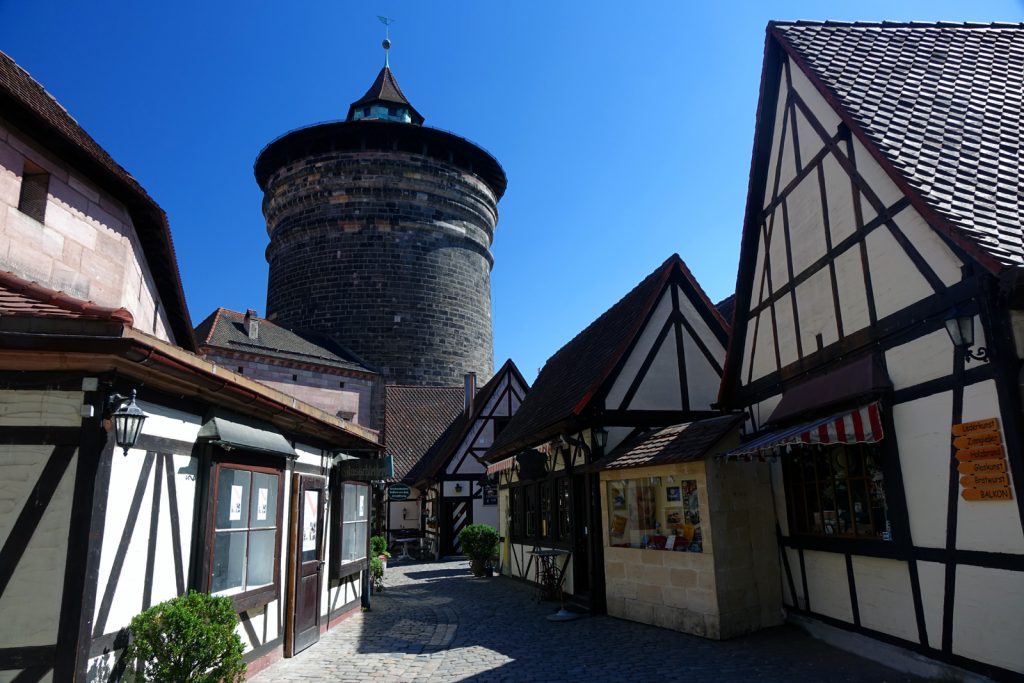 nürnberg altstadt sightseeing königstor handwerkerhof