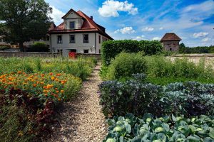 PARKS UND PRIVATE GÄRTEN 7 burggarten schaugarten burg cadolzburg
