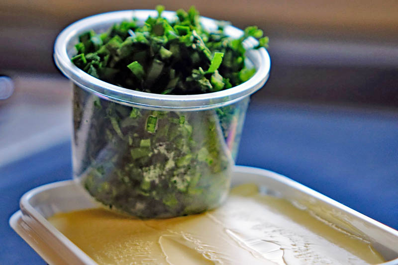 KRÄUTERBUTTER SELBER MACHEN - unsere liebsten Rezepte 3 selbstgemachte kräuterbutter rezepte butter