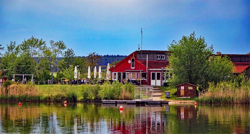 Rundwanderung um den Altmühlsee (Fränkisches Seenland) 15 seezentrum altmühlsee restaurant wandern