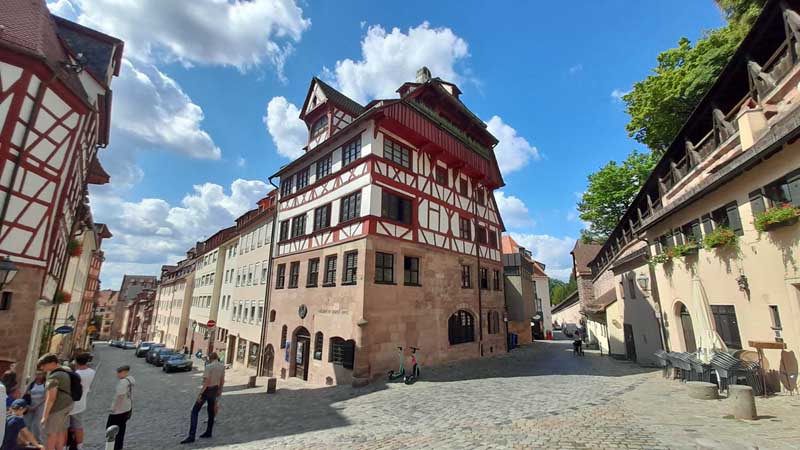 Ausflüge und Sehenswürdigkeiten in Nürnberg 4 Albrecht Dürer Haus Burg Nürnberg Altstadt