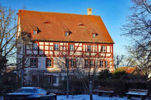 drei-gründles-weg roßtal franken bayern altes schloss