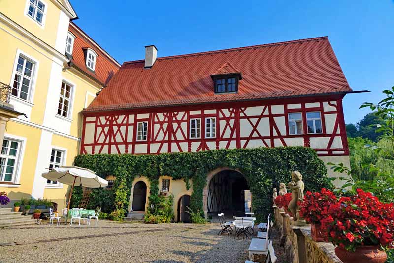 altes schloss rügland fachwerk crailsheim