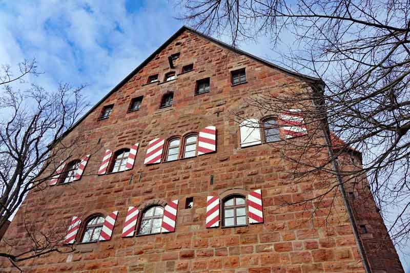 Wanderweg Brombachsee 21 - Burg Wernfels (Fränkisches Seenland) 10 burg wernfels auf dem rundweg brombachsee 21