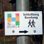 schlossberg rundweg heideck markierung wegweiser