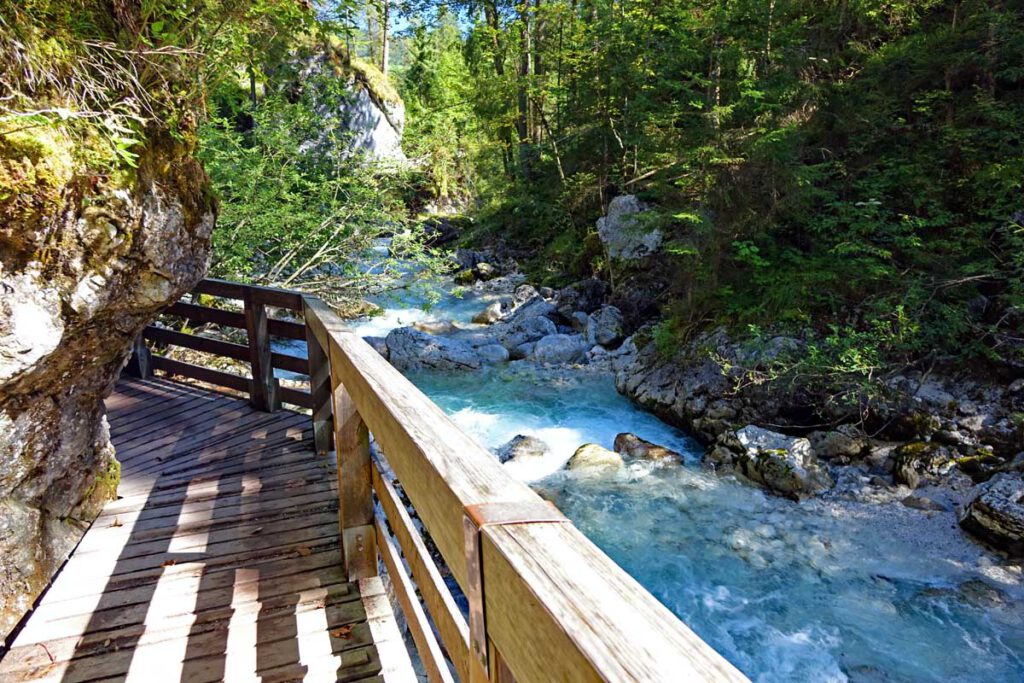 Wandern Hintersee und Zauberwald Berchtesgaden Ramsauer Ache