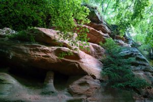 schwarzachklamm und brückkanal wanderung
