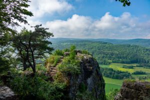 Fränkische Wanderberge - Wandertouren auf die schönsten Gipfel der Franken - Teil 1 25 fränkische wanderberge teil 3 teil 3houbirg