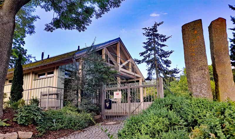 BOTANISCHER GARTEN HOF 2 eingang botanischer garten hof theresienstein franken bayern