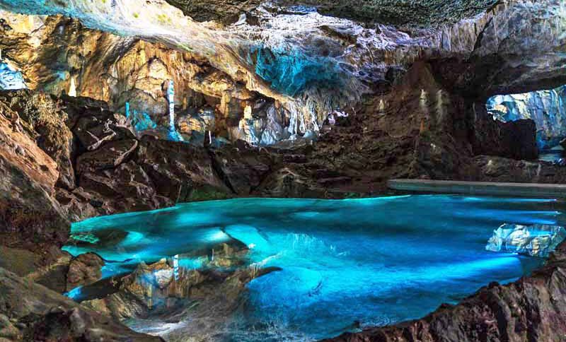 Die mystische Unterwelt im Harz: Baumannshöhle und Hermannshöhle Rübeland 2 goethesaal baumannshöhle rübeland harz