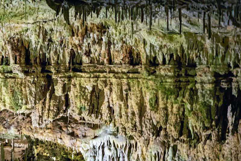 könig-otto-tropfsteinhöhle velburg oberpfalz schauhöhle bayern deutschland