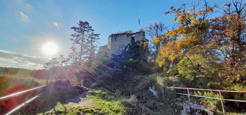 Drei-Burgen-Steig Riedenburg 10 burg ruine rabenstein riedenburg altmühltal