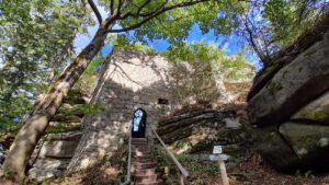 FICHTELGEBIRGE 33 rotes schloss großer waldstein fichtelgebirge ausflugsziele