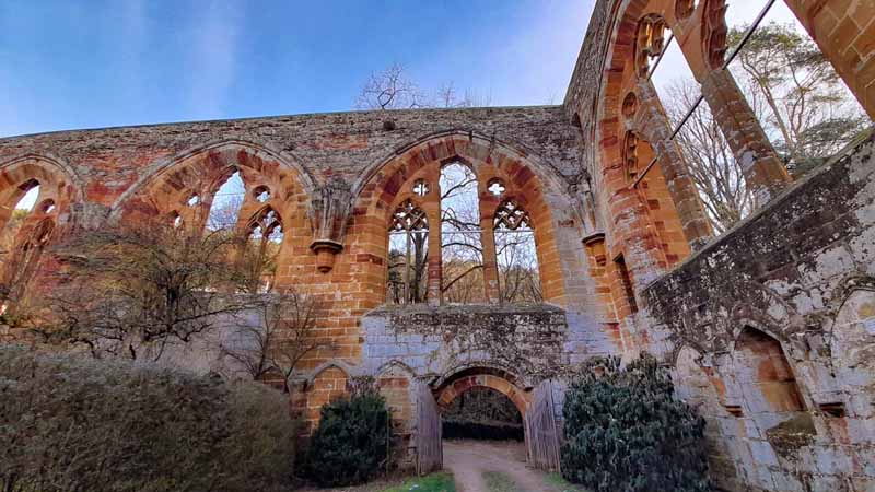 Klosterruine Gnadenberg 7 ausflugsziele sehenswürdigkeiten bayern oberpfalz neumarkt kloster ruine gnadenberg
