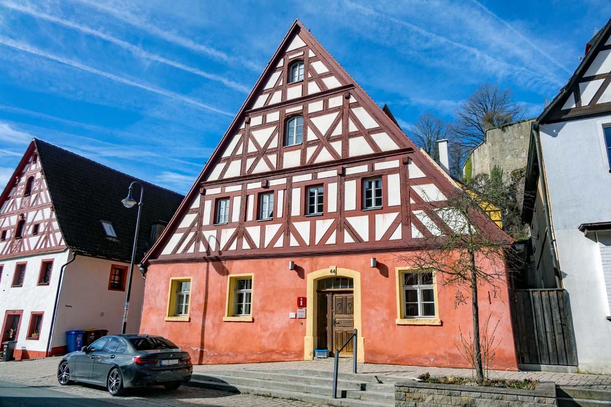 Von der Klauskirche zum Hexentor 16 touristeninformation betzenstein fränkische schweiz