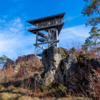 schmidberg schmidbergturm aussichtsturm betzenstein fränkische schweiz wanderberg franken