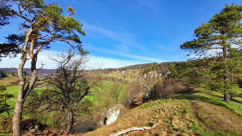 zwölf apostel teufelskanzel solnhofen wanderung teufel trifft apostel