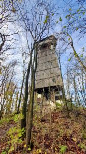 Rauher Kulm: Naturwunder Vulkan 17 turm gipfel rauher kulm wandern bayern oberpfalz