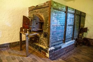 Weg des Granits in Flossenbürg 22 ofen krematorium kz flossenbürg konzentrationslager bayern