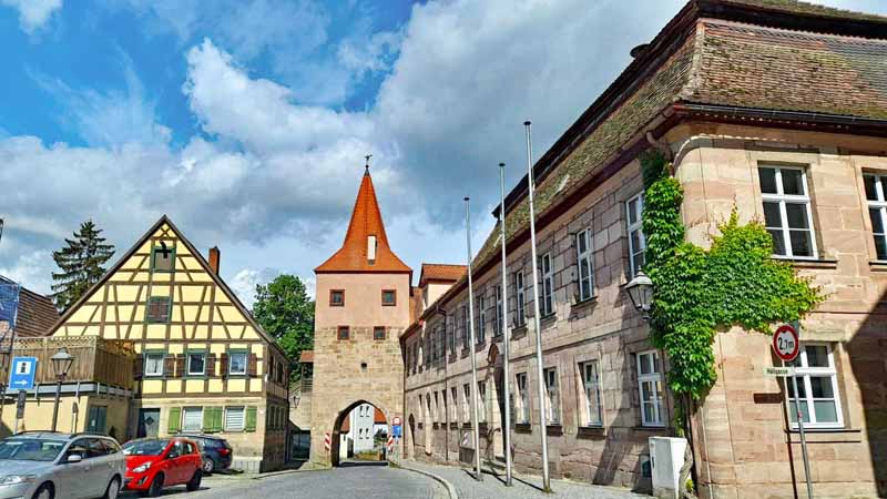 Abenberg - Wasser erleben Rundwanderweg 3 abenberg fränkisches seenland altstadt rathaus stadtmauer
