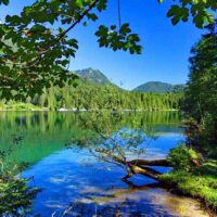 Rundwanderung auf dem Prinzregent-Luitpold-Weg um den Hintersee und den Zauberwald (Ramsau bei Berchtesgaden) 23 Eines der schönsten Motive im Berchtesgadener Land ist der Hintersee bei Ramsau
