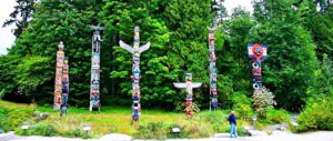 STANLEY PARK & VANCOUVER AQUARIUM 4 totem pfahl first nations vancouver kanada stanley park