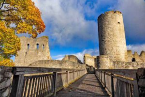 schlösser burgen ruinen oberpfalz bayern wolfstein neumarkt