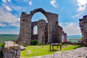 kapelle burg altenstein ruine hassberge ausflug sehenswürdigkeit