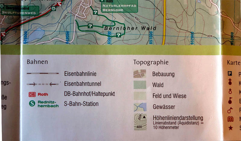 WELCHE INFORMATIONEN FINDET MAN AUF WANDERKARTEN? 4 wanderkarten lesen legende infos symbole
