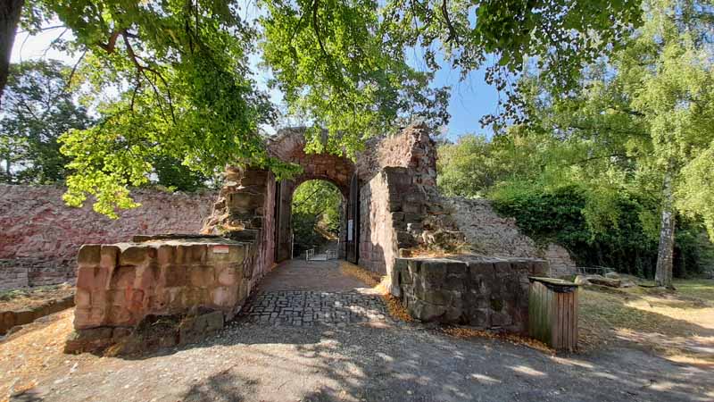 Kyffhäuser-Denkmal 4 tor eingang unterburg reichsburg kyffhausen kyffhäuser
