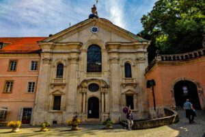 Bezauberndes Altmühltal 34 asamkirche kloster weltenburg kelheim