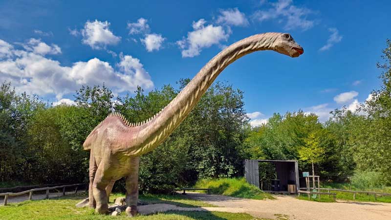 dinosaurier park teufelsschlucht ernzen eifel