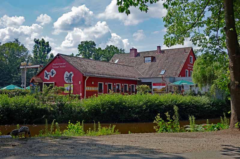 rundweg wandern nürnberg reichswald valznerweiher insel restaurant