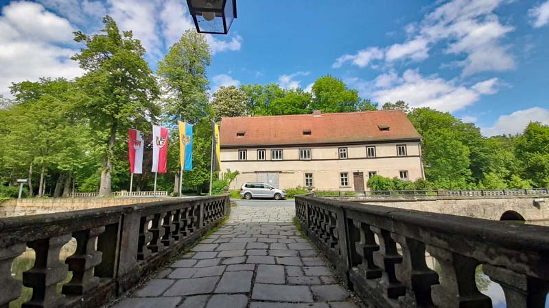 Wasserschloss Mitwitz (Frankenwald) 19 barock brücke wasserschloss mitwitz kernschloss ausflug