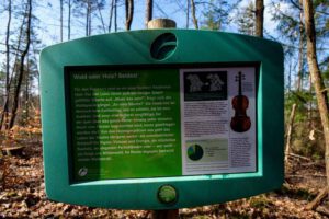 Vom Steinbruch Worzeldorf zum Alten Kanal 20 info tafel wald nürnberg worzeldorf reichswald wandern