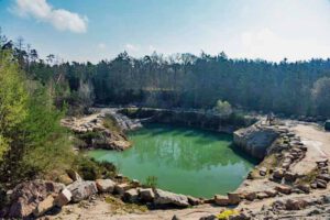 Vom Steinbruch Worzeldorf zum Alten Kanal 8 steinbruch worzeldorf nürnberg wanderung