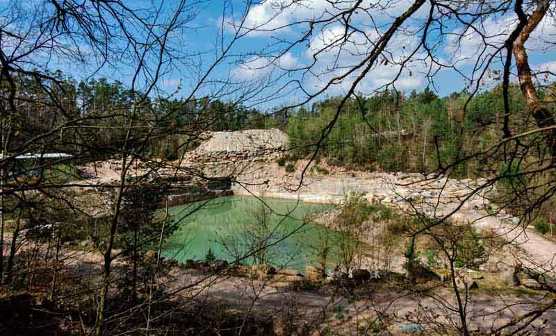 Vom Steinbruch Worzeldorf zum Alten Kanal 2 nuernberg worzeldorf wandern steinbruch burgsandstein