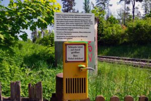 Wiesauer Waldseen und Muckenthaler Teichpfanne 19 bahngleise schranke öffnen wiesau rundweg 4 oberpfalz