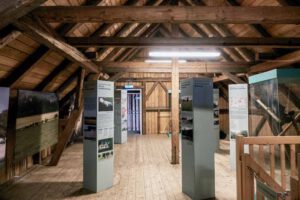 ausstellung im dachboden oberer hof bauernhofmuseum kleinlosnitz 