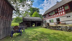 torhaus dietelhof bauernhofmuseum kleinlosnitz oberfranken bayern