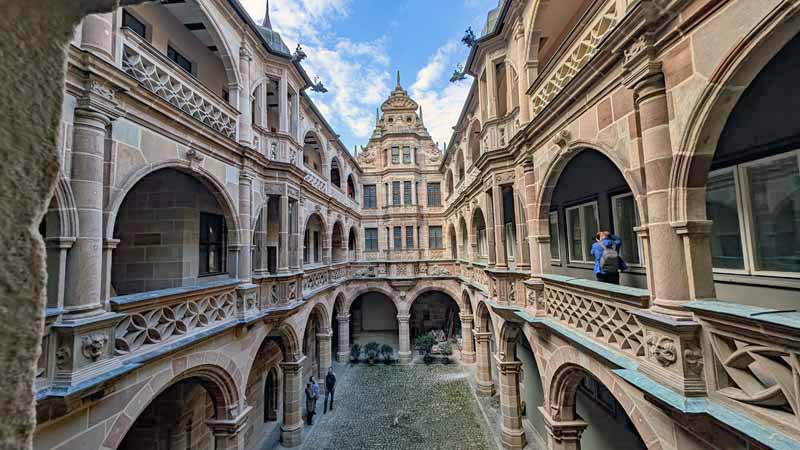 Vom Steinbruch Worzeldorf zum Alten Kanal 11 sandstein nürnberg pellerhaus steinbruch worzeldorf wandern ausflug