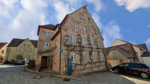 rundweg von der burg zur stadt abenberg wandern kinder familie